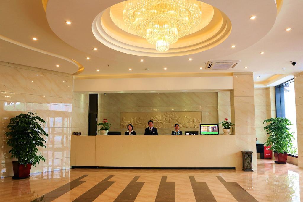 Country Inn&Suites By Radisson, Shanghai Pvg Экстерьер фото