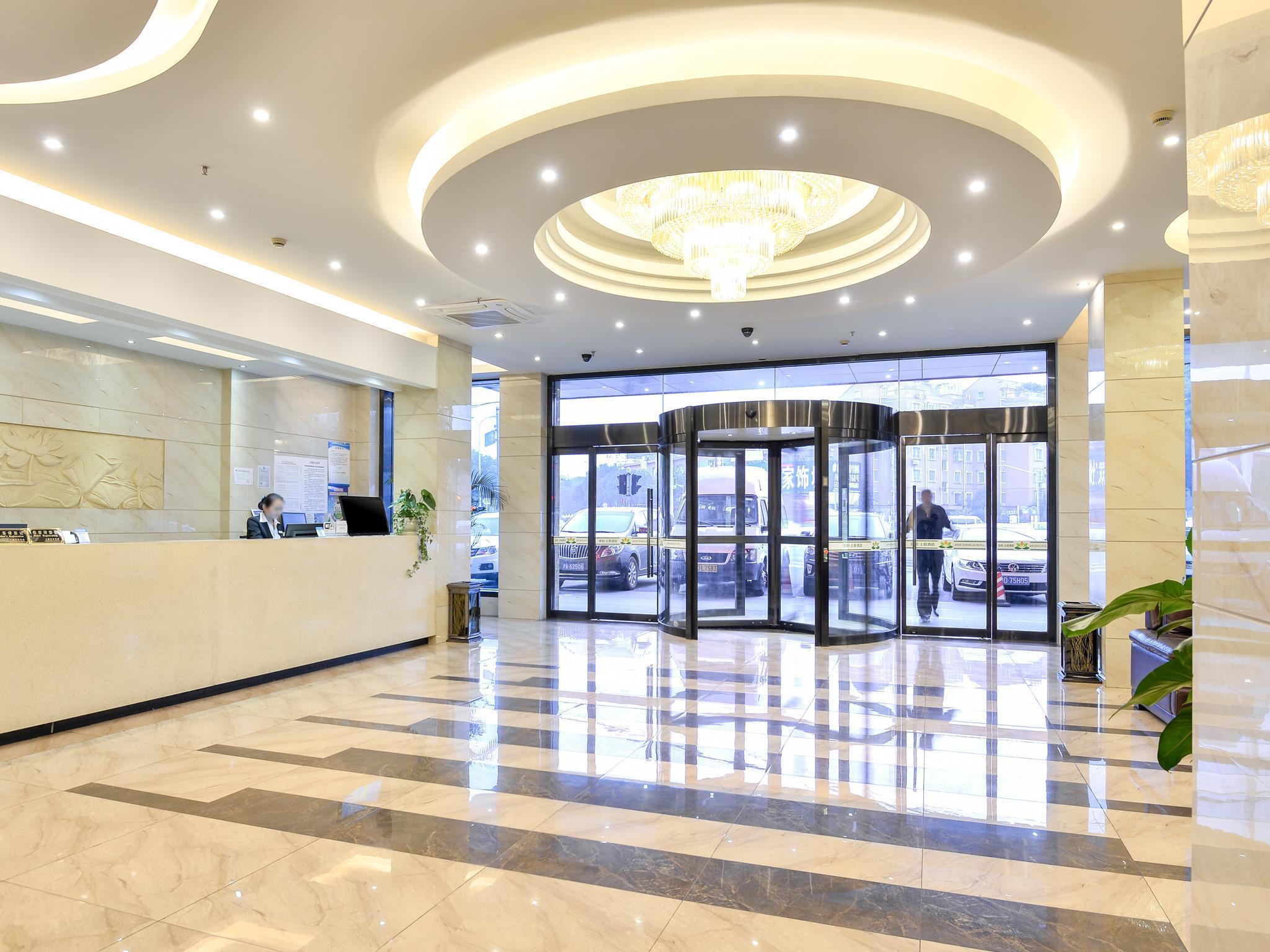 Country Inn&Suites By Radisson, Shanghai Pvg Экстерьер фото