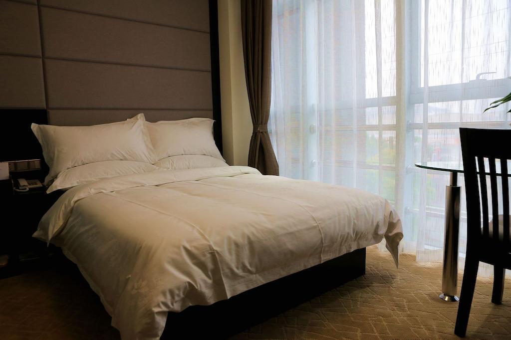 Country Inn&Suites By Radisson, Shanghai Pvg Экстерьер фото